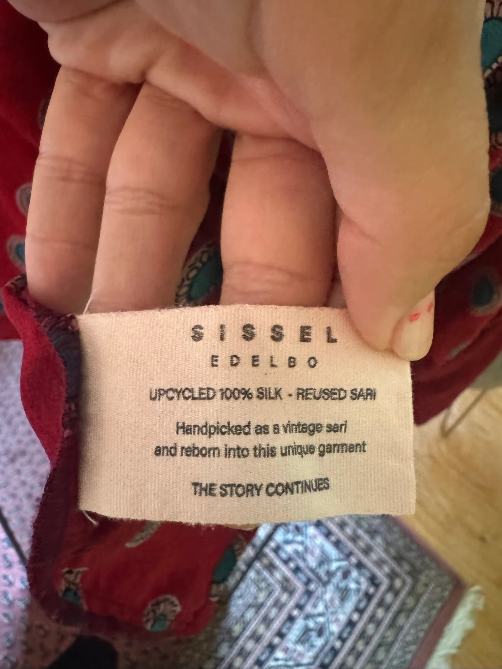 Blusa de seda de Sissel Edelbo – photo 9